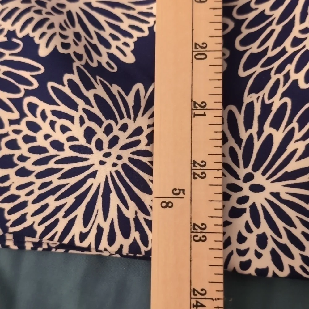 Liz Claiborne liz claiborne